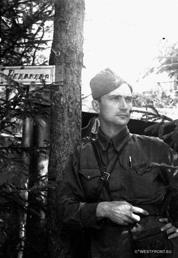 Фотокорреспондент дивизионной газеты «На штурм» 1 гв. мсд В.Н. Минкевич (1907-1979)